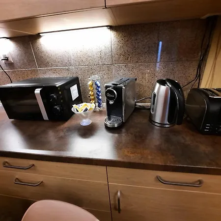 Au Pied Du Coteau Ensoleille Apartamento